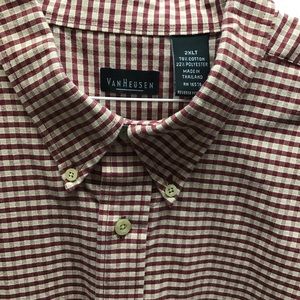 Van Heusen 2XL Men’s button down shirt